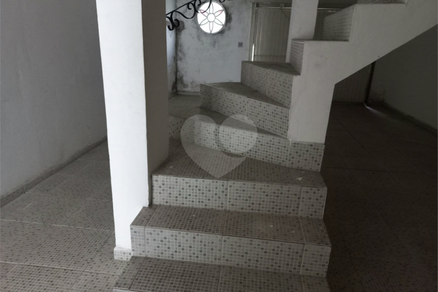 Sobrado à venda com 3 quartos em Santana, São Paulo, SP