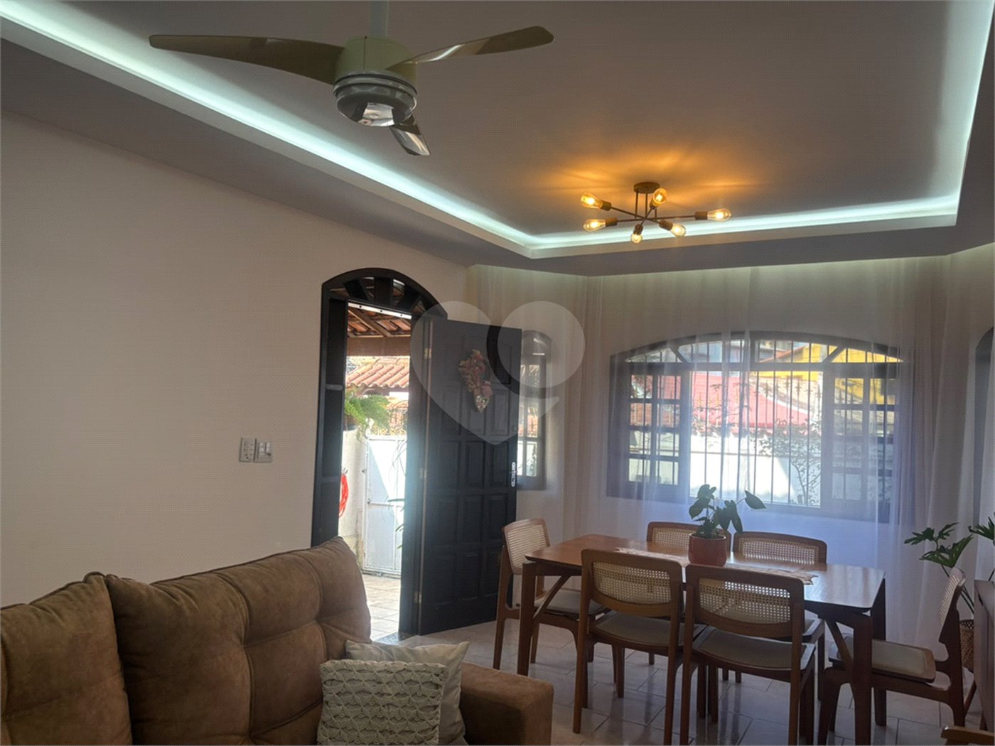 Casa à venda com 2 quartos, sendo 1 suíte, em Campo Grande, Rio de Janeiro, RJ