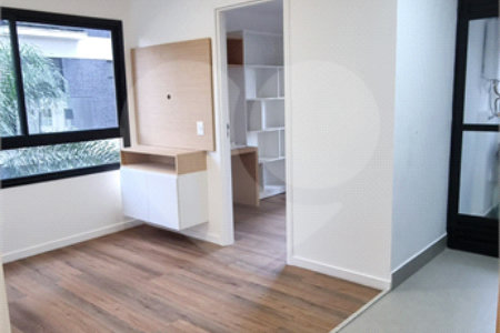 Apartamento à venda com 2 quartos, sendo 1 suíte, em Moema, São Paulo, SP