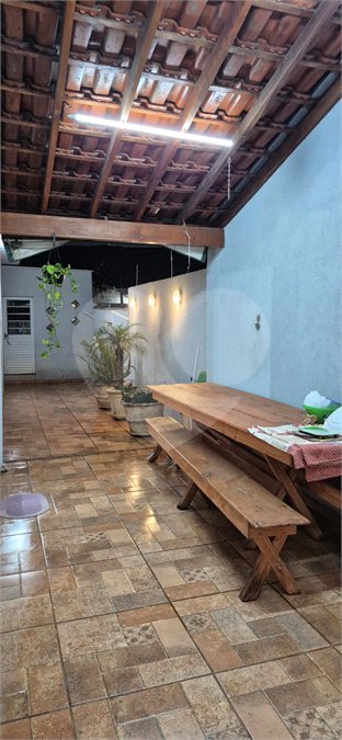 Casa à venda com 3 quartos em Jardim do Carmo, Araraquara, SP
