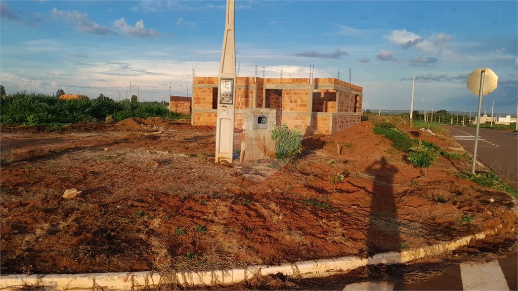 Terreno à venda em Ipê, Três Lagoas, MS