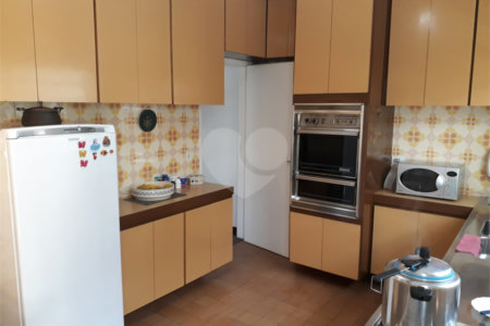 Sobrado à venda com 3 quartos, sendo 1 suíte, em Vila São Francisco (zona Sul), São Paulo, SP