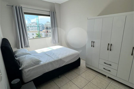 Apartamento à venda com 3 quartos, sendo 1 suíte, no Centro, Cabo Frio, RJ