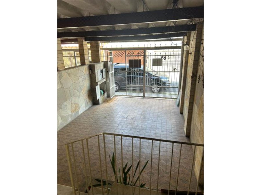 Sobrado à venda com 3 quartos, sendo 1 suíte, em Vila Paulicéia, São Paulo, SP