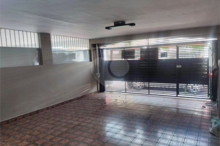 Sobrado à venda com 3 quartos, sendo 1 suíte, em Chácara Santo Antônio, São Paulo, SP