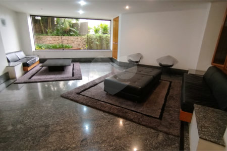 Duplex para alugar com 3 suítes em Real Parque, São Paulo, SP