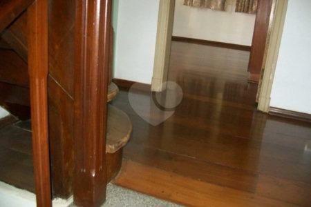 Casa à venda com 3 quartos, sendo 2 suítes, em Santana, São Paulo, SP