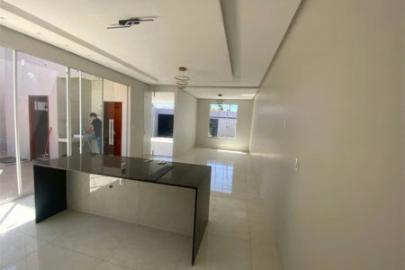 Casa à venda com 3 suítes em Açucena, Balsas, MA