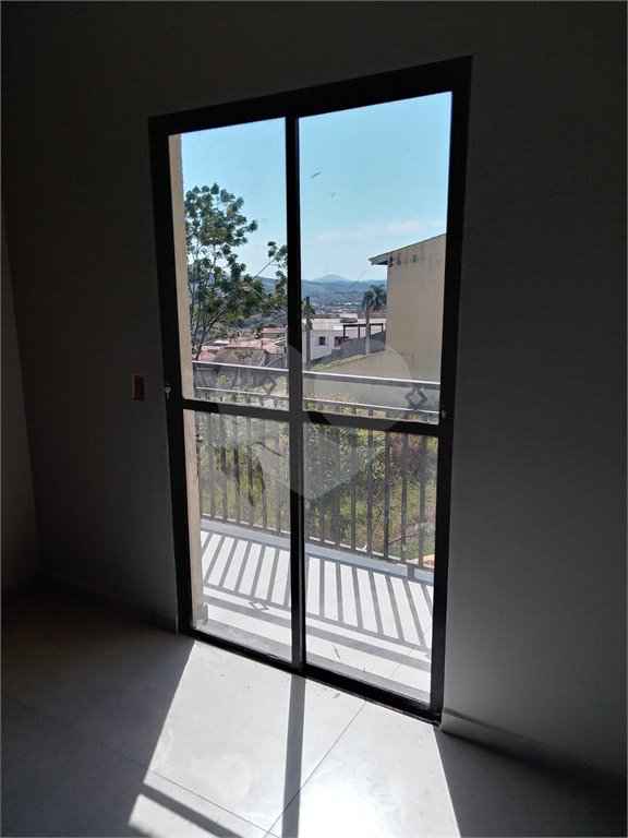 Apartamento à venda com 2 quartos no Centro, Bom Jesus dos Perdões, SP