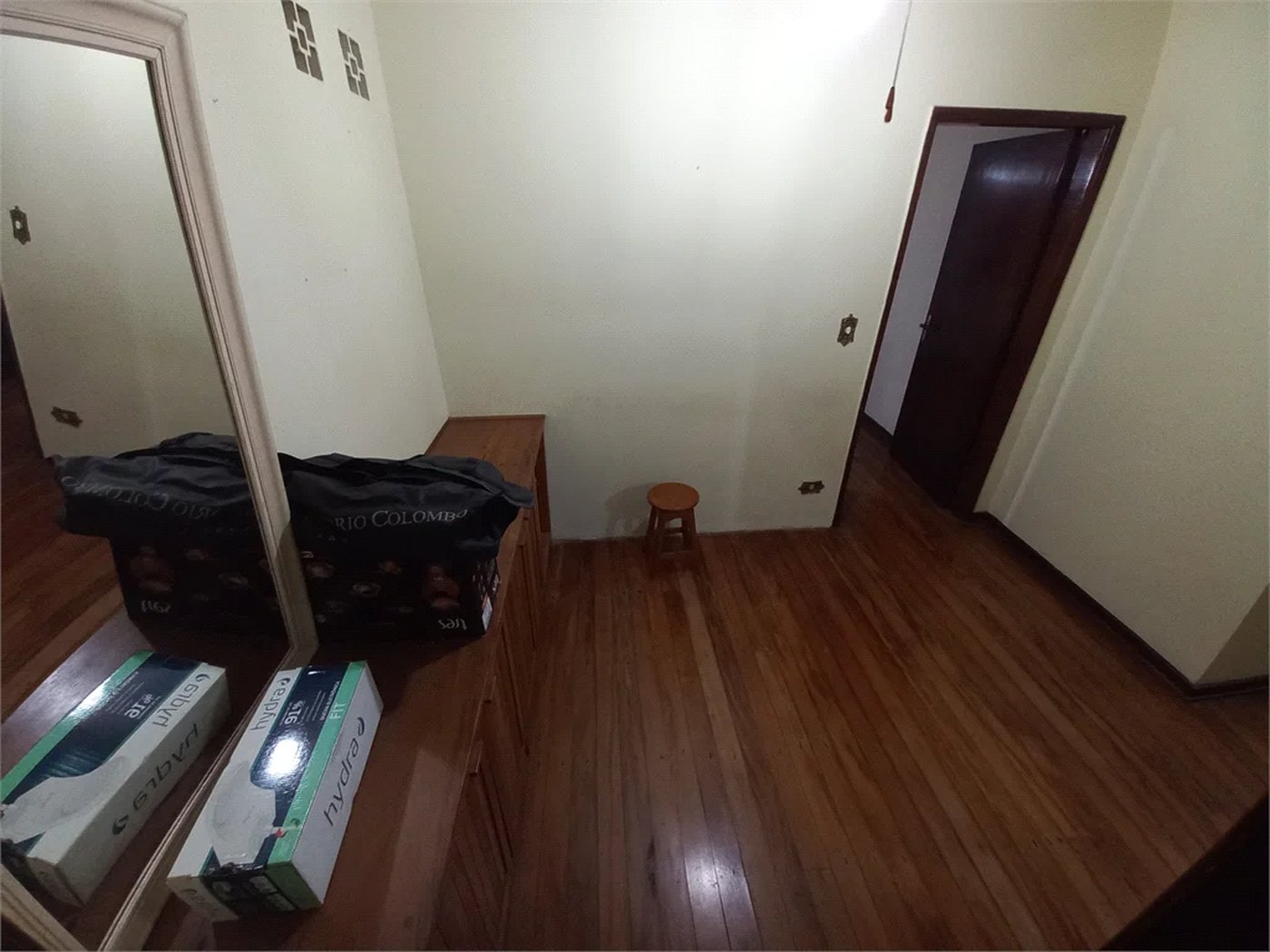 Casa à venda com 4 quartos, sendo 2 suítes, em Parque Esmeralda, São Paulo, SP