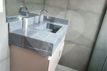 Casa à venda com 3 quartos, sendo 1 suíte, no condomínio Villas Mabel, Ribeirão Preto - SP