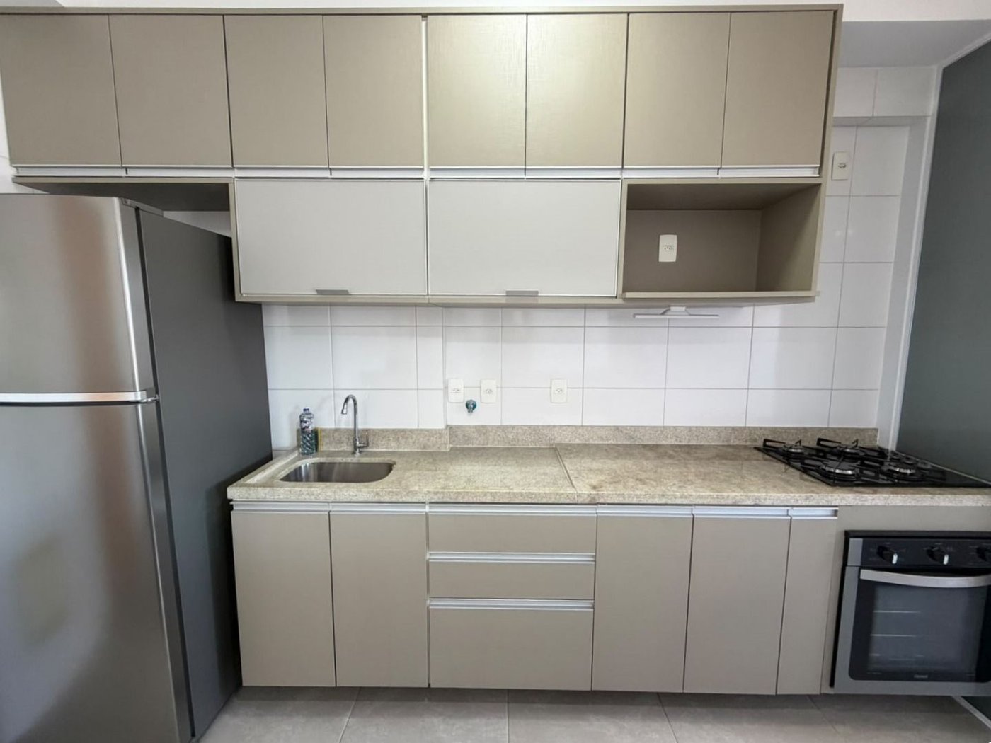 Apartamento com 2 dormitórios à venda, 72 m² por R$ 1.350.000,00 - Gonzaga - Santos/SP