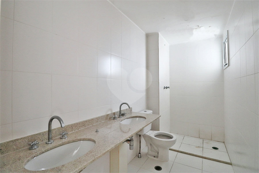 Apartamento à venda com 3 suítes em Santa Teresinha, São Paulo, SP
