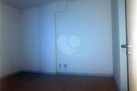 Apartamento em excelente localização na Av. Ipiranga Centro de São Paulo