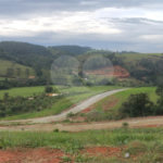 Terrenos de 300 metros em condomínio fechado e prontos para construir na região de Atibaia