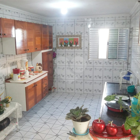 Sobrado à venda com 3 quartos em Jardim Macedônia, São Paulo, SP