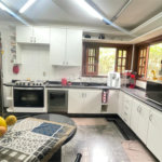 Casa à venda com 4 suítes no condomínio Vivendas do Lago, Sorocaba - SP