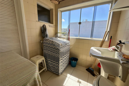 Cobertura à venda com 3 quartos, sendo 1 suíte, em Passagem, Cabo Frio, RJ