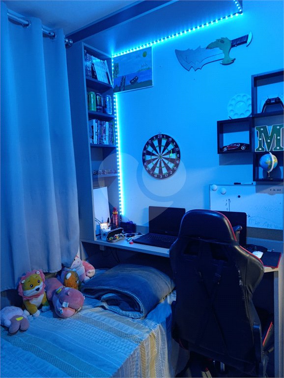 Apartamento à venda com 3 quartos, sendo 1 suíte, em Jardim Flor da Montanha, Guarulhos, SP