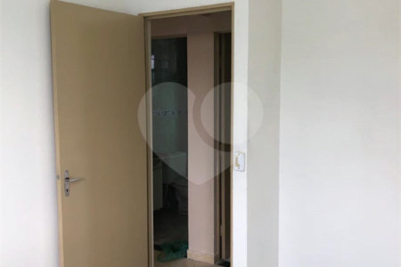 Apartamento à venda com 3 quartos em Vila Divina Pastora, São Paulo, SP