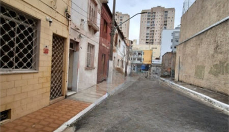 Sobrado à venda com 2 quartos em Bom Retiro, São Paulo, SP