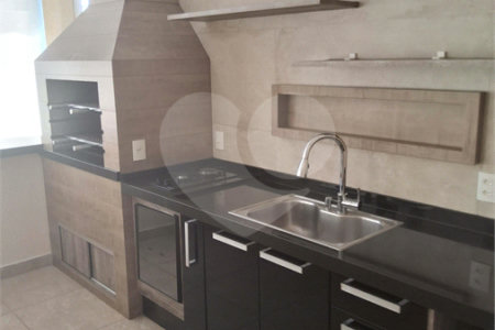 Casa à venda com 3 suítes no condomínio Portal do Jequitibá, Valinhos - SP