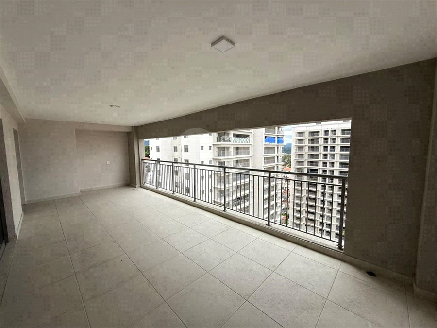 Apartamento à venda com 3 suítes em Tucuruvi, São Paulo, SP