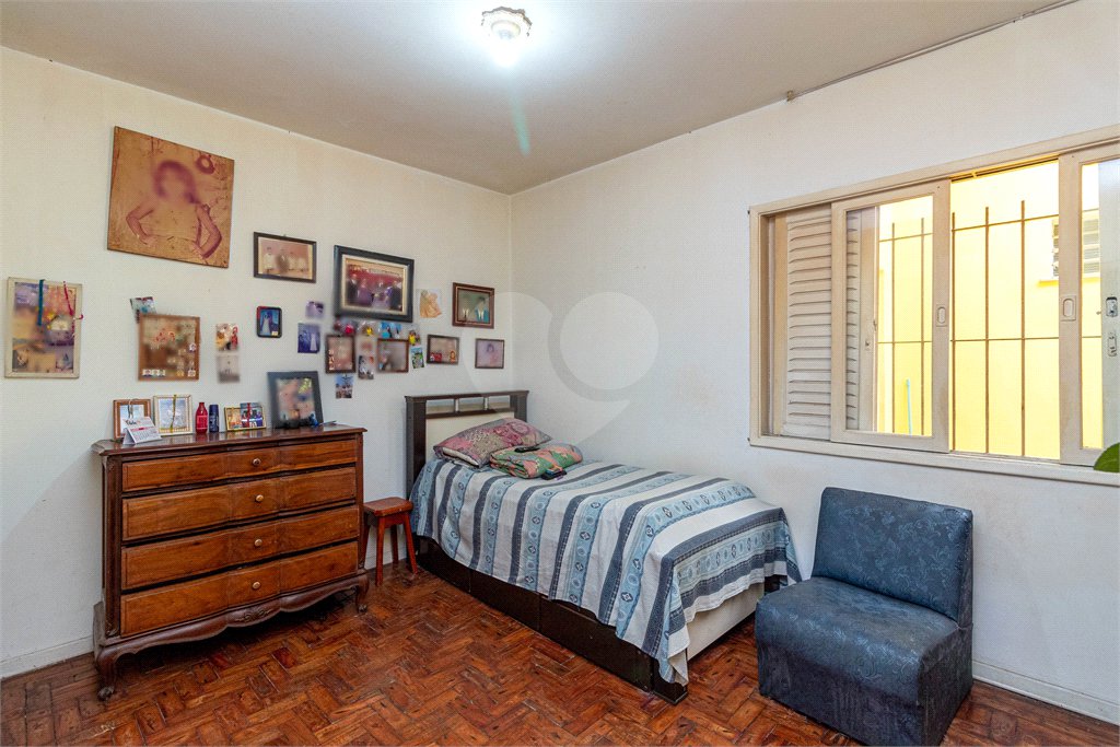 Casa Térrea à venda com 4 quartos, sendo 1 suíte, em Parque Jabaquara, São Paulo, SP