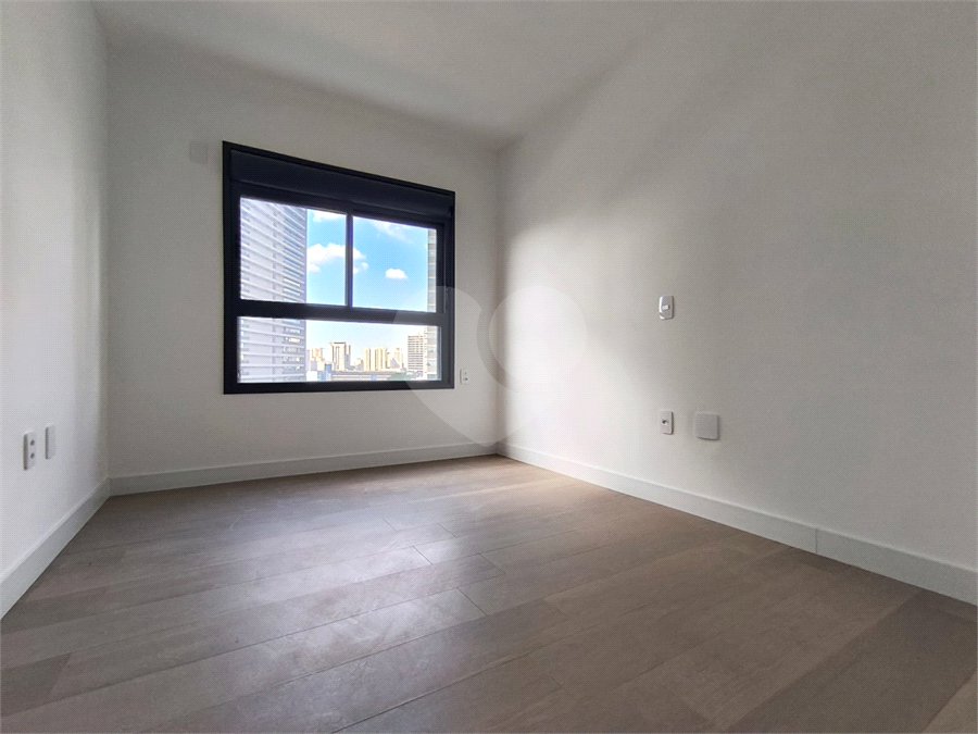 Apartamento à venda ou para alugar com 3 suítes em Água Branca, São Paulo, SP