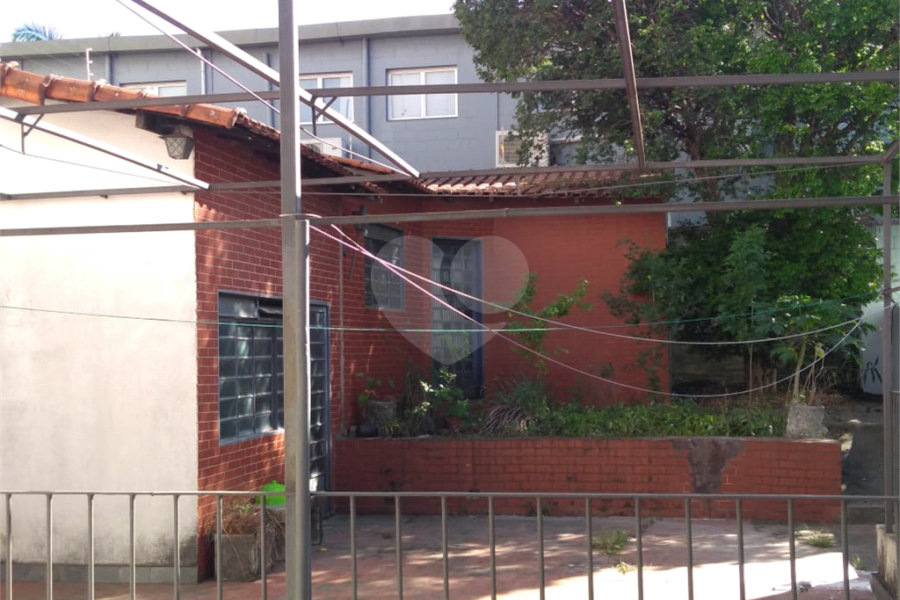 Sobrado à venda com 4 quartos, sendo 1 suíte,  em Santana, São Paulo, SP