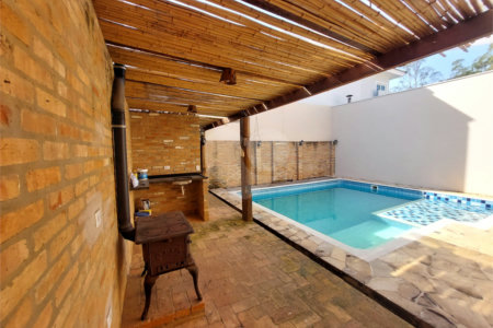 Casa à venda com 3 quartos, sendo 1 suíte, no condomínio Village Saint Clair, Sorocaba - SP