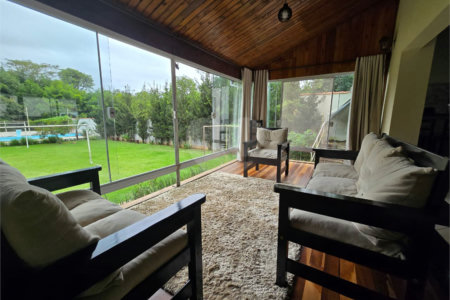 Chácara à venda com 3 quartos, sendo 1 suíte, em Cercadinho, Alambari, SP