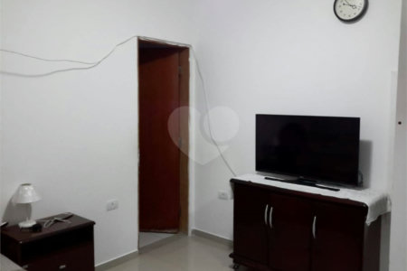 Casa de Vila à venda com 4 quartos em Vila Maria Baixa, São Paulo, SP