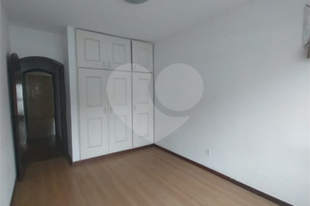 Casa à venda com 4 quartos, sendo 1 suíte, em Campo Grande, Rio de Janeiro, RJ