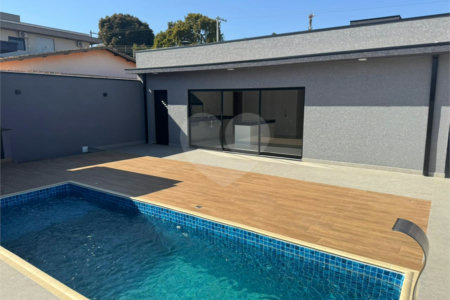 Casa Térrea à venda com 4 suítes em Jardim dos Pinheiros, Atibaia, SP