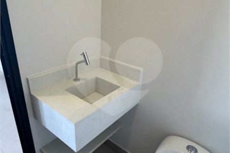 Casa Térrea à venda com 3 suítes em Nova Gardênia, Atibaia, SP