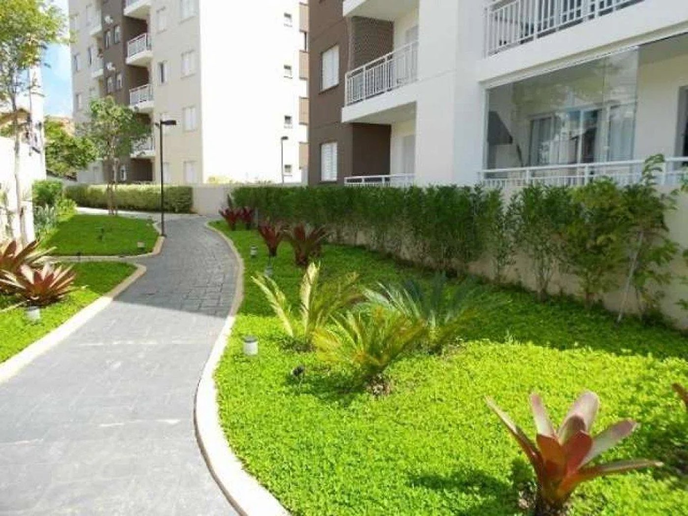 Apartamento à venda com 2 quartos, sendo 1 suíte, em Jardim Ester, São Paulo, SP