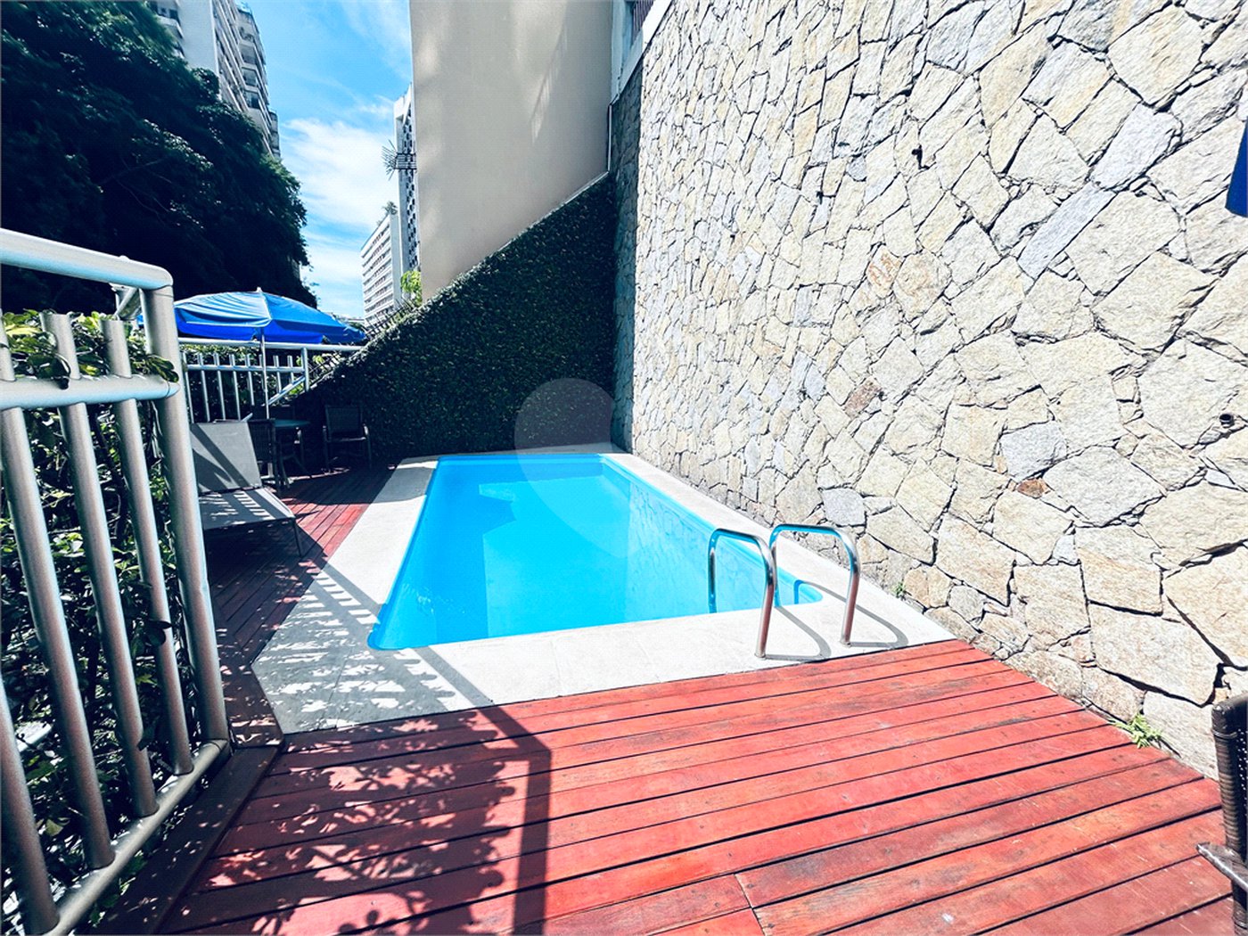 Apartamento à venda com 3 quartos, sendo 1 suíte, em Copacabana, Rio de Janeiro, RJ