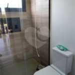 Casa à venda com 4 quartos, sendo 2 suítes, no condomínio Primavera, Salto - SP