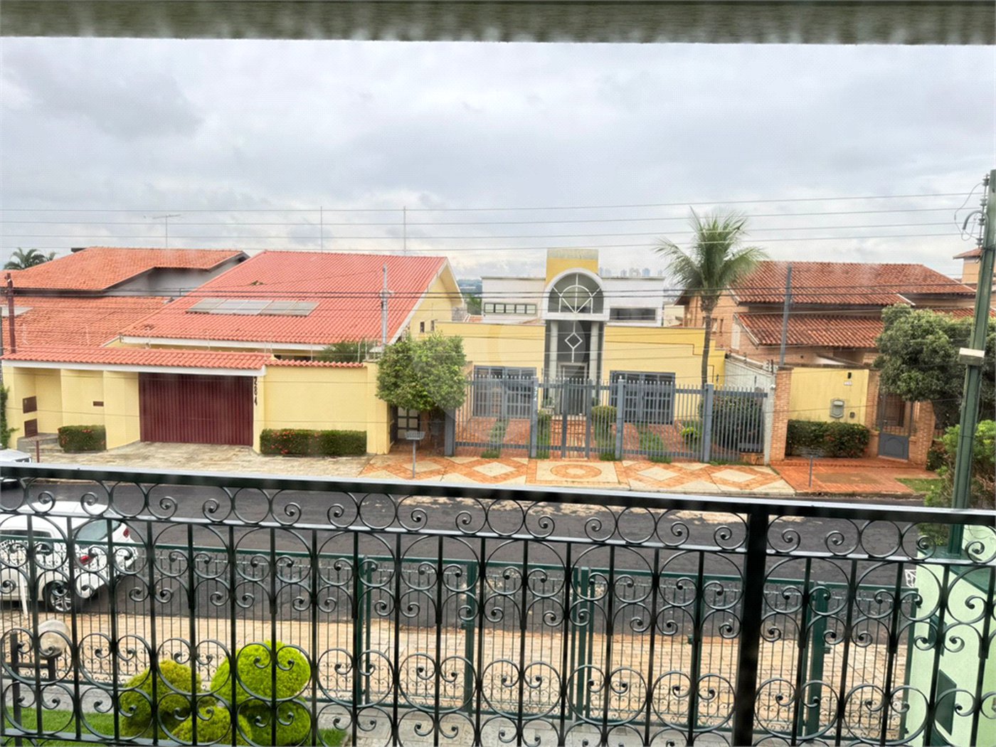 Casa à venda com 4 quartos, sendo 2 suítes, em Ribeirânia, Ribeirão Preto, SP