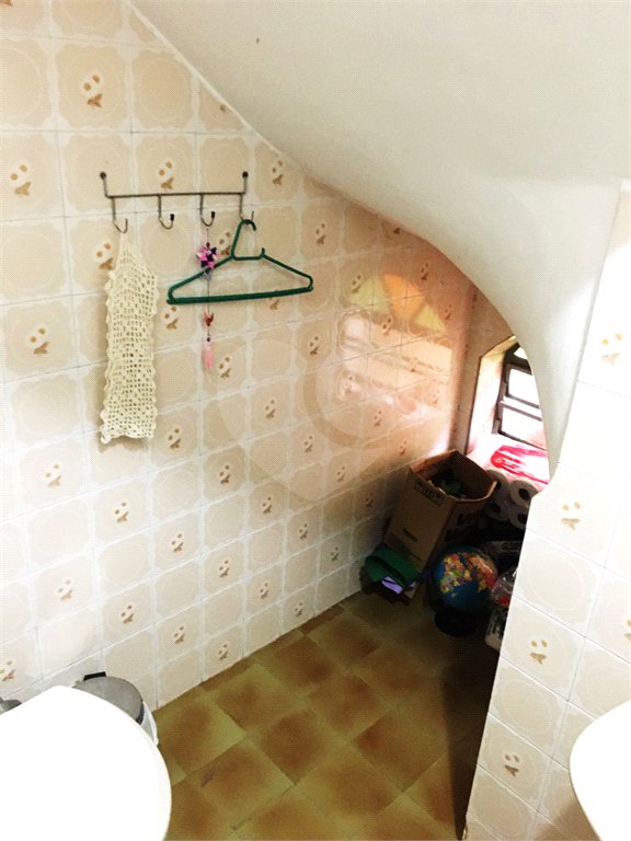 Sobrado à venda com 4 quartos, sendo 1 suíte,  em Vila Gomes, São Paulo, SP