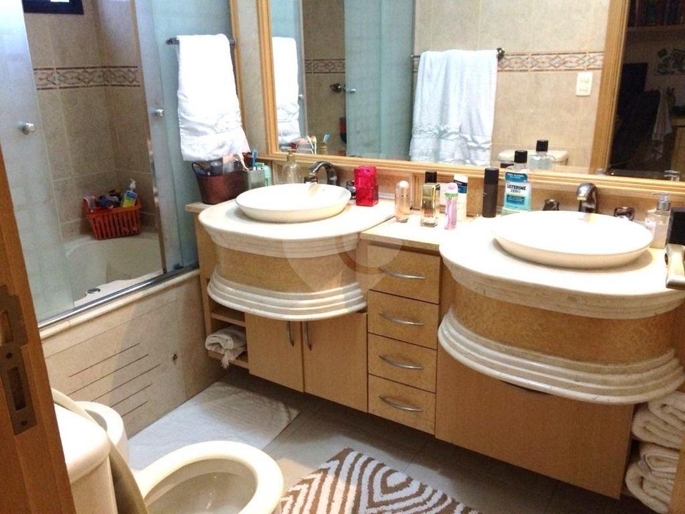 Apartamento à venda com 3 quartos, sendo 1 suíte,  em Bosque da Saúde, São Paulo, SP