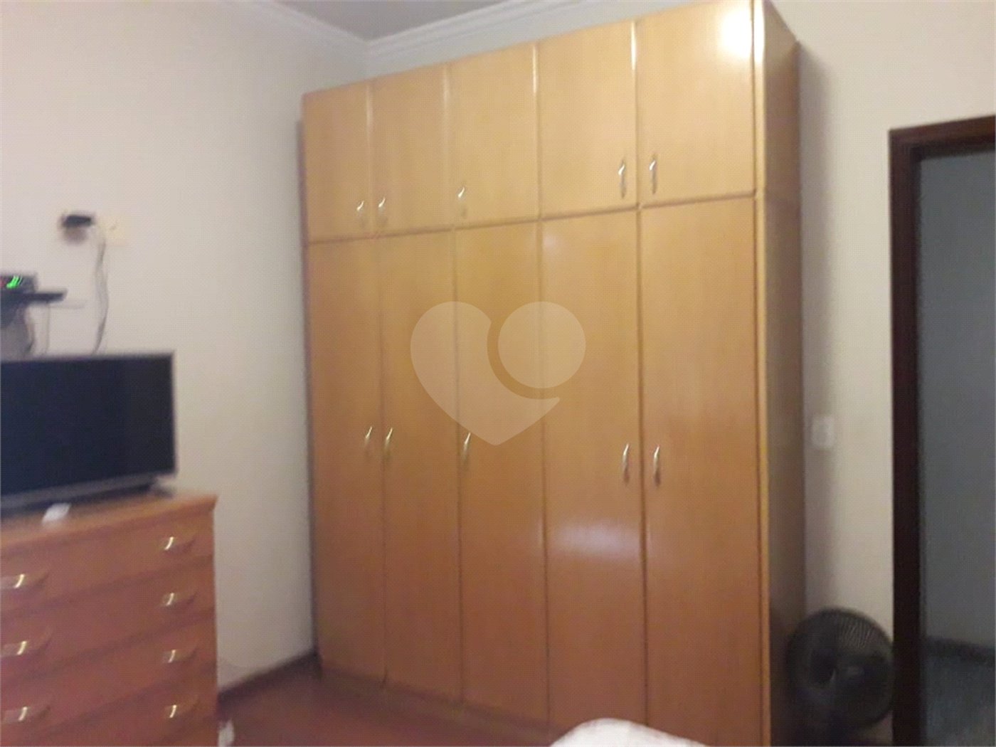Casa à venda com 6 quartos, sendo 2 suítes, em Tatuapé, São Paulo, SP