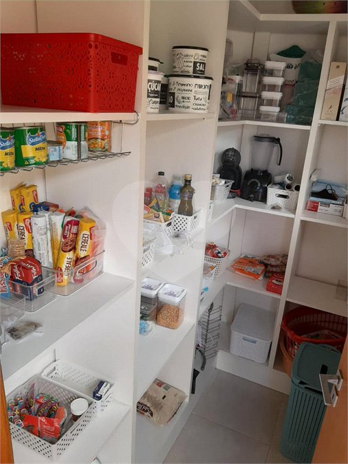 Casa à venda com 3 quartos, sendo 1 suíte,  em Vila Suissa, Mogi das Cruzes, SP