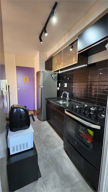 Apartamento à venda com 2 quartos, sendo 1 suíte, em Vila Praia, São Paulo, SP