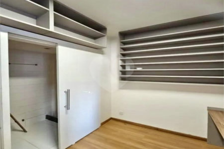 Apartamento à venda com 3 quartos, sendo 1 suíte, em Tijuca, Rio de Janeiro, RJ