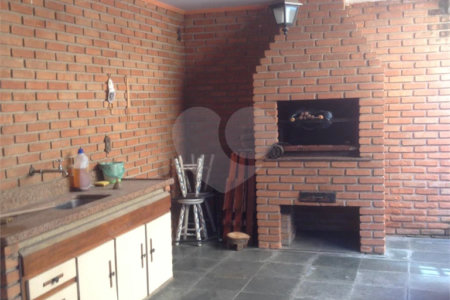 Casa à venda com 2 quartos, sendo 1 suíte,  em Vila Amorim, Suzano, SP