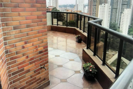 Apartamento à venda com 4 suítes em Vila Andrade, São Paulo, SP