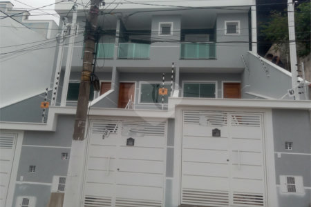 Sobrado à venda com 3 quartos, sendo 1 suíte, em Vila Mazzei, São Paulo, SP