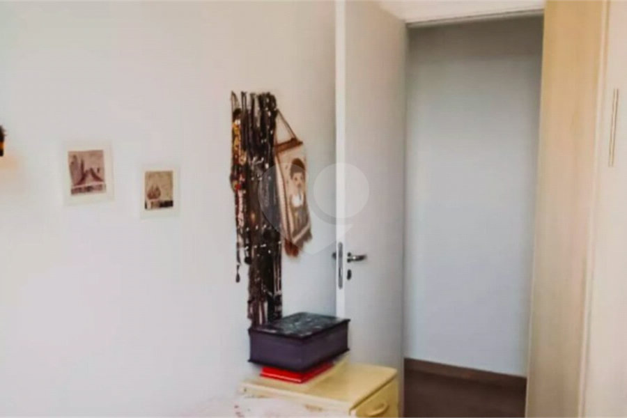 Apartamento à venda com 3 quartos, sendo 1 suíte, em Bom Retiro, São Paulo, SP